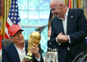 Trump-to-Join-Infantino-in-Presenting-World-Cup-Trophy-750x536